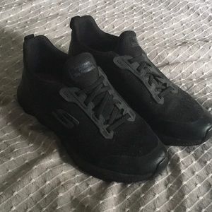 Sketchers Slip Resistant Work Tennis Shoes